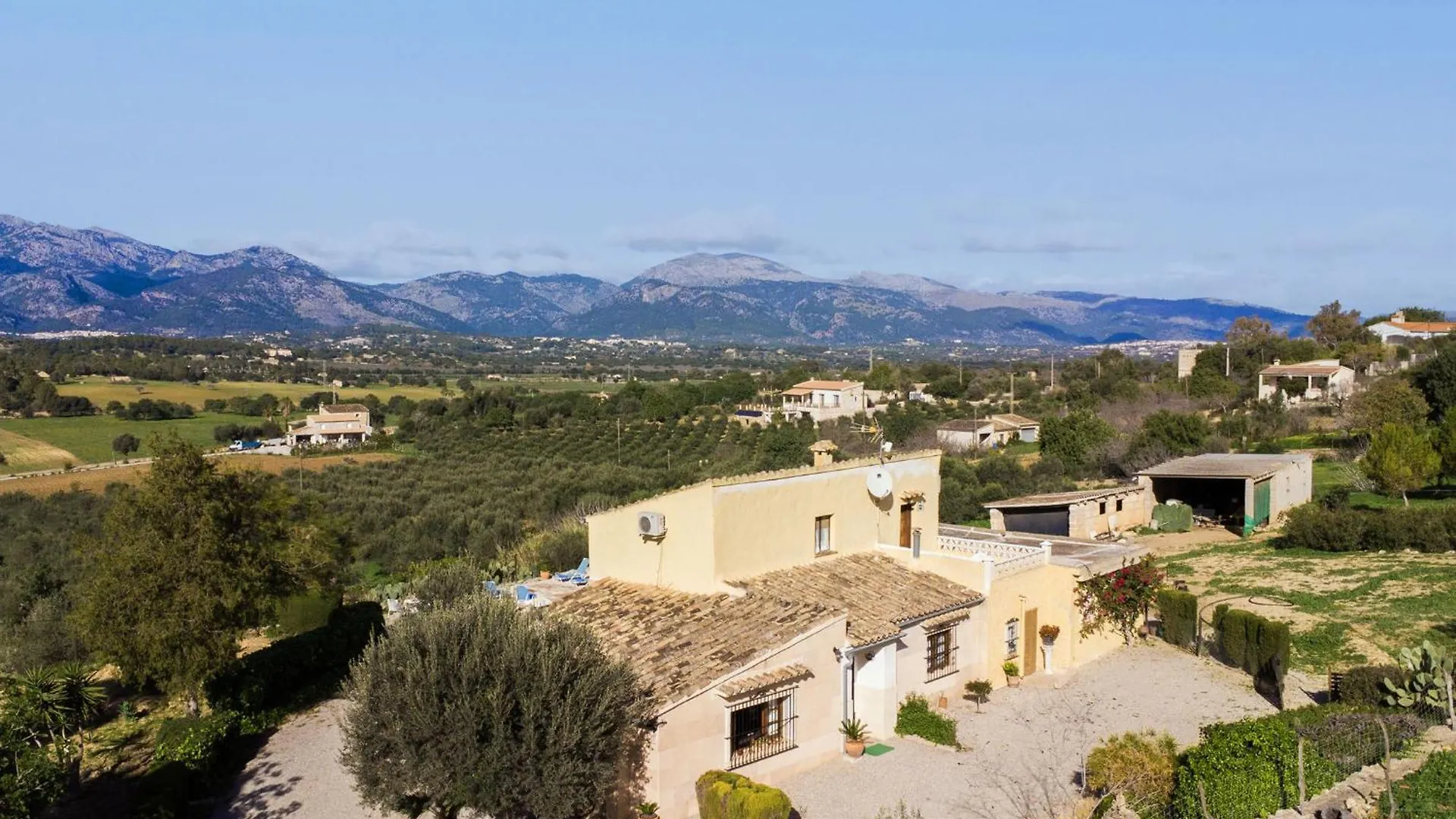 Villa Son Gual Inca  0*, Inca (Mallorca) España